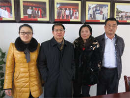 南京大學(xué)歷史系教授、博導(dǎo)、南京大學(xué)文化與自然遺產(chǎn)研究所創(chuàng)始人賀云翱教授來(lái)廠指導(dǎo)喬